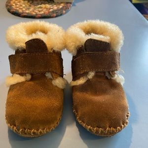 LL.Bean Sheepskin slippers